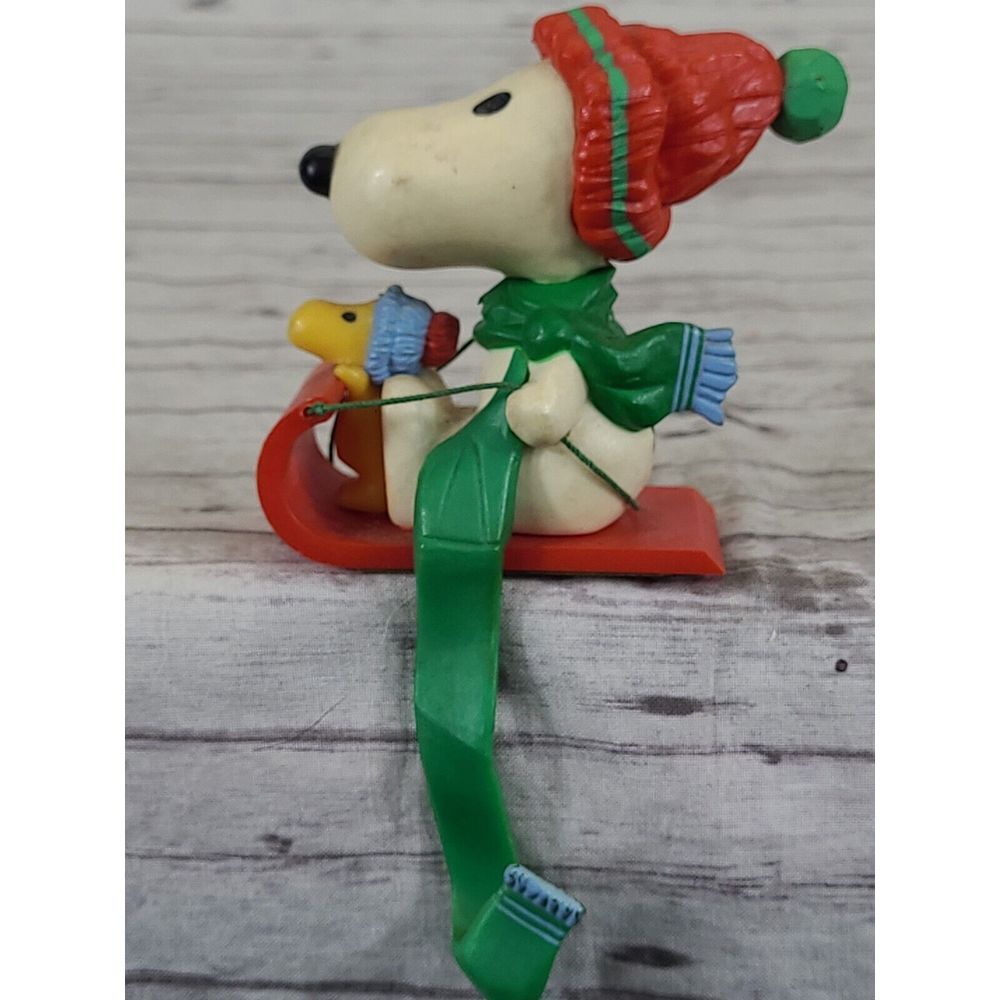 Vintage 1970s Snoopy Woodstock Sledding Stocking Hanger‎ Peanuts Christmas